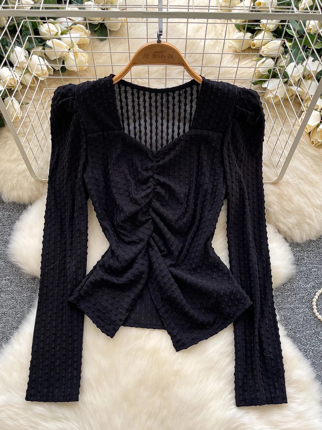 Holding on top FTO293 images